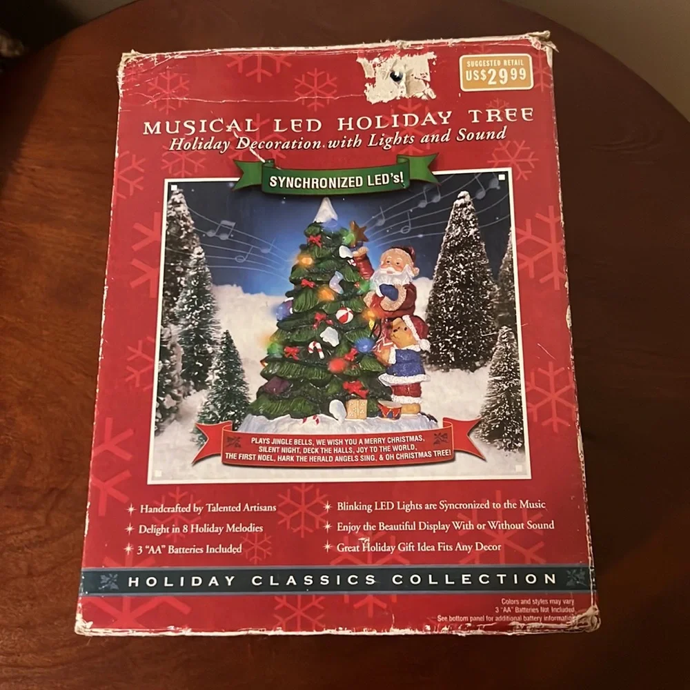 MUSICAL LED HOLIDAY TREE. SANTA CLAUSE AND LITTLE BEAR ๐
๐ป๐๐ฒ - Picture 9 of 11